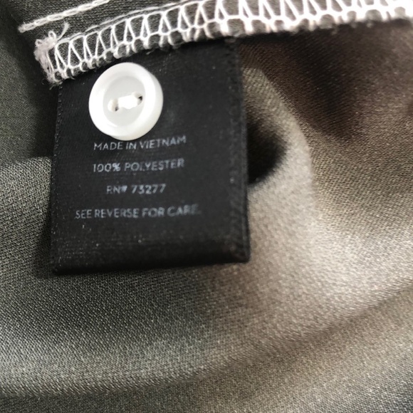 Simply Vera Wang Cuffed Short Sleeve Petite Top Medium Petite - Picture 8 of 10